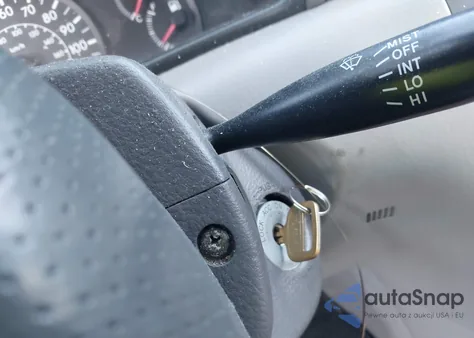 2003 Toyota Corolla Ce/Le/S from USA, damaged, VIN 2T1BR32E43C710036